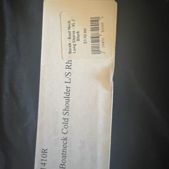 Berek Women's Black Boatneck Cold Shoulder Top rhinestone Grommet Long Sleeve - Picture 4 of 7